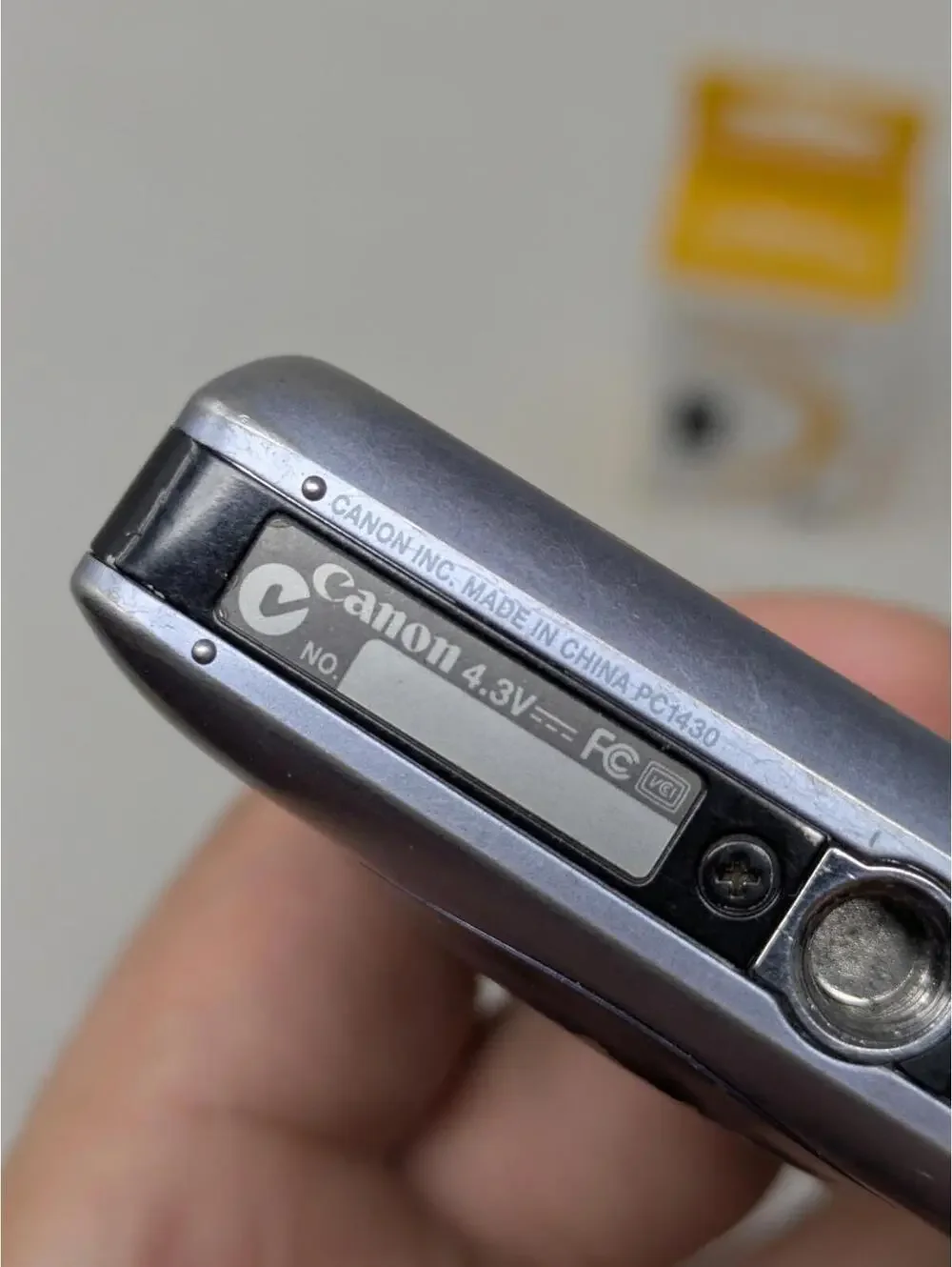 Canon PowerShot Digital ELPH SD940 IS / Digital IXUS 120 12.1MP Digital Camera - Picture 7 of 8